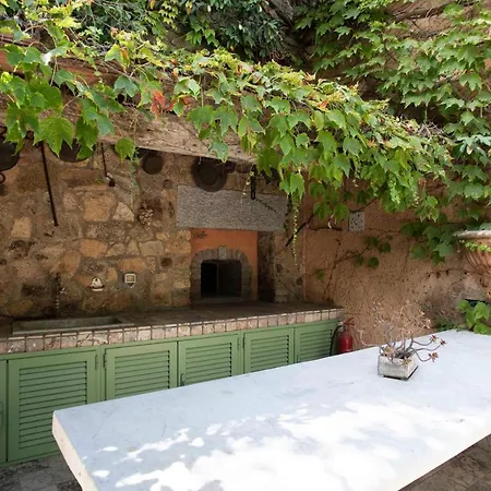Villa Octopus